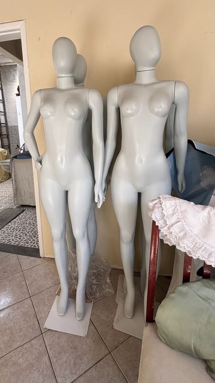Manequim feminino