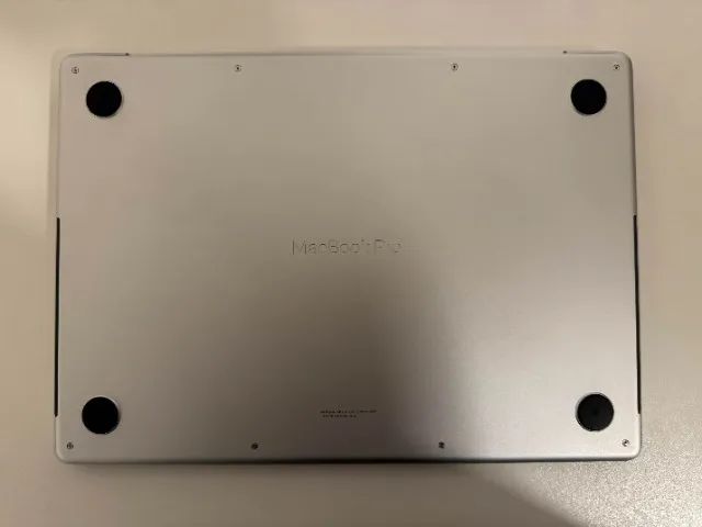 Apple Macbook Pro A2992 Silver 14 M3 Pro 18gb 512gb - Foto 4