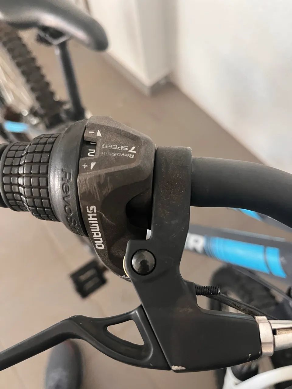 Bicicleta com amortecedor aro 26 - Foto 3