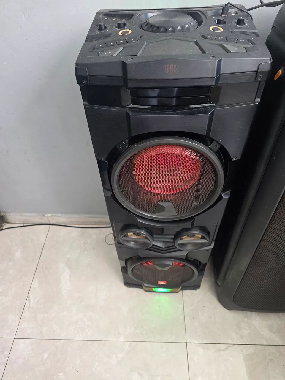 Vende caixa de som jbl  - Foto 3
