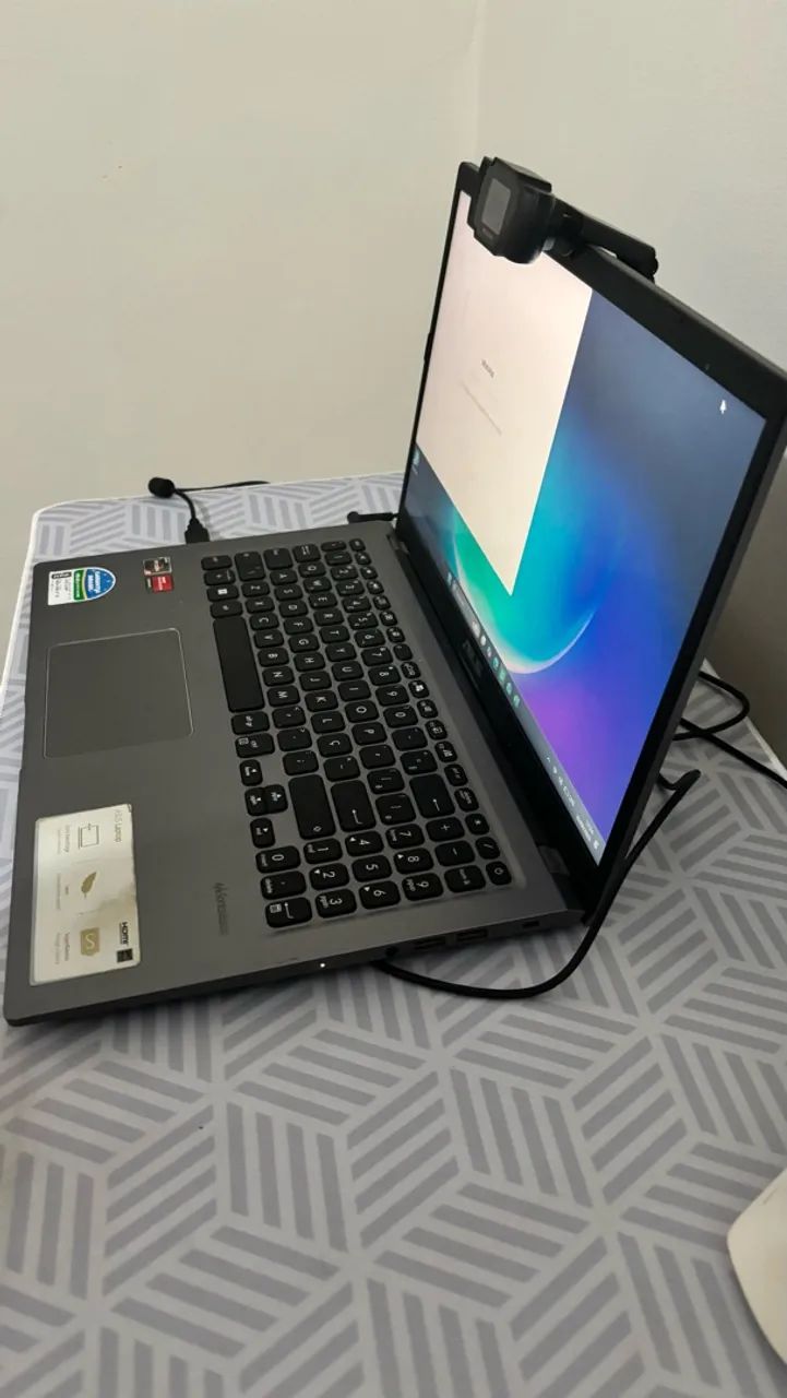 Notebook ASUS Ryzen 5 - Foto 2