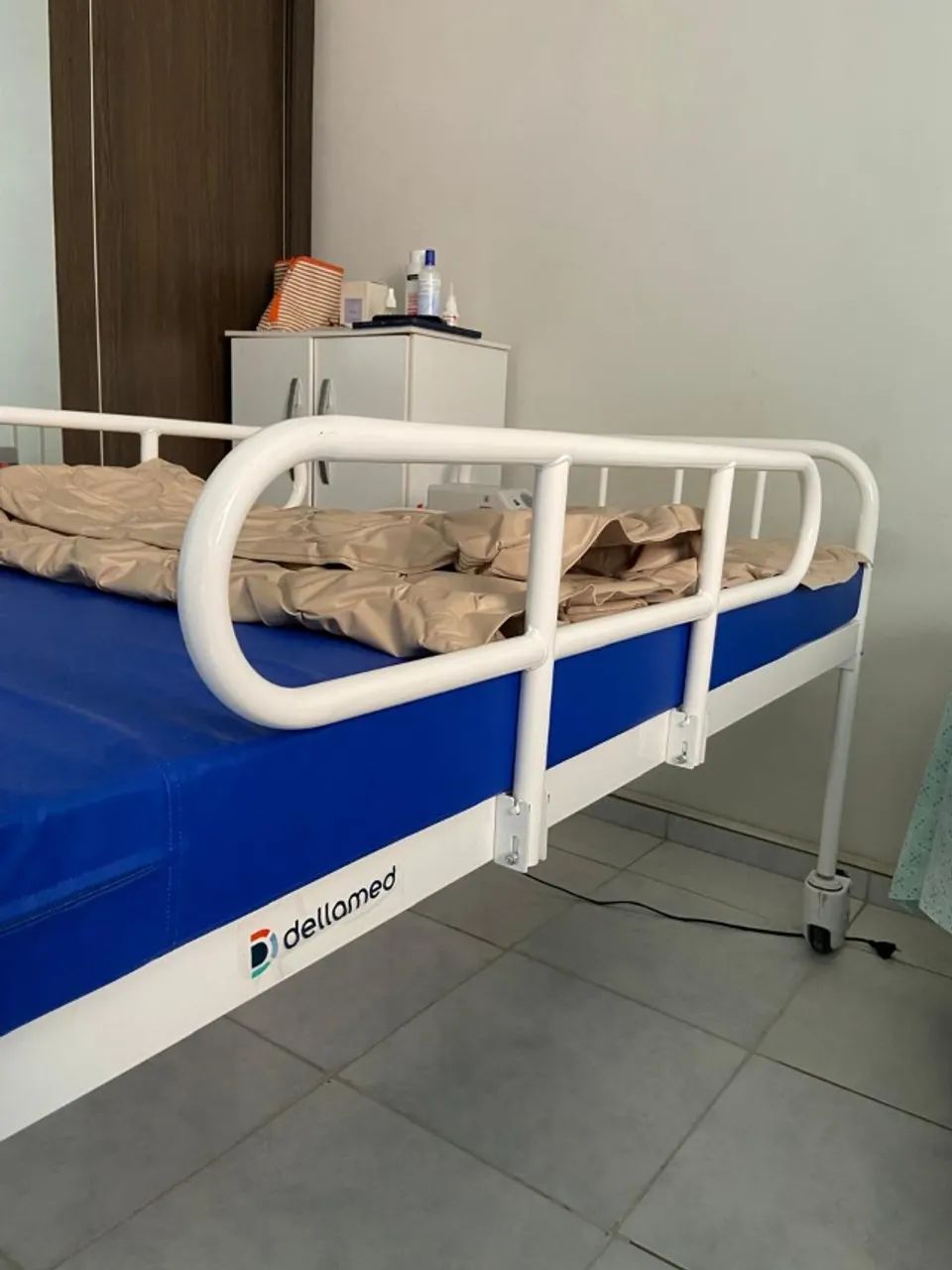 Cama Hospitalar DX2 - Dellamed - Foto 2