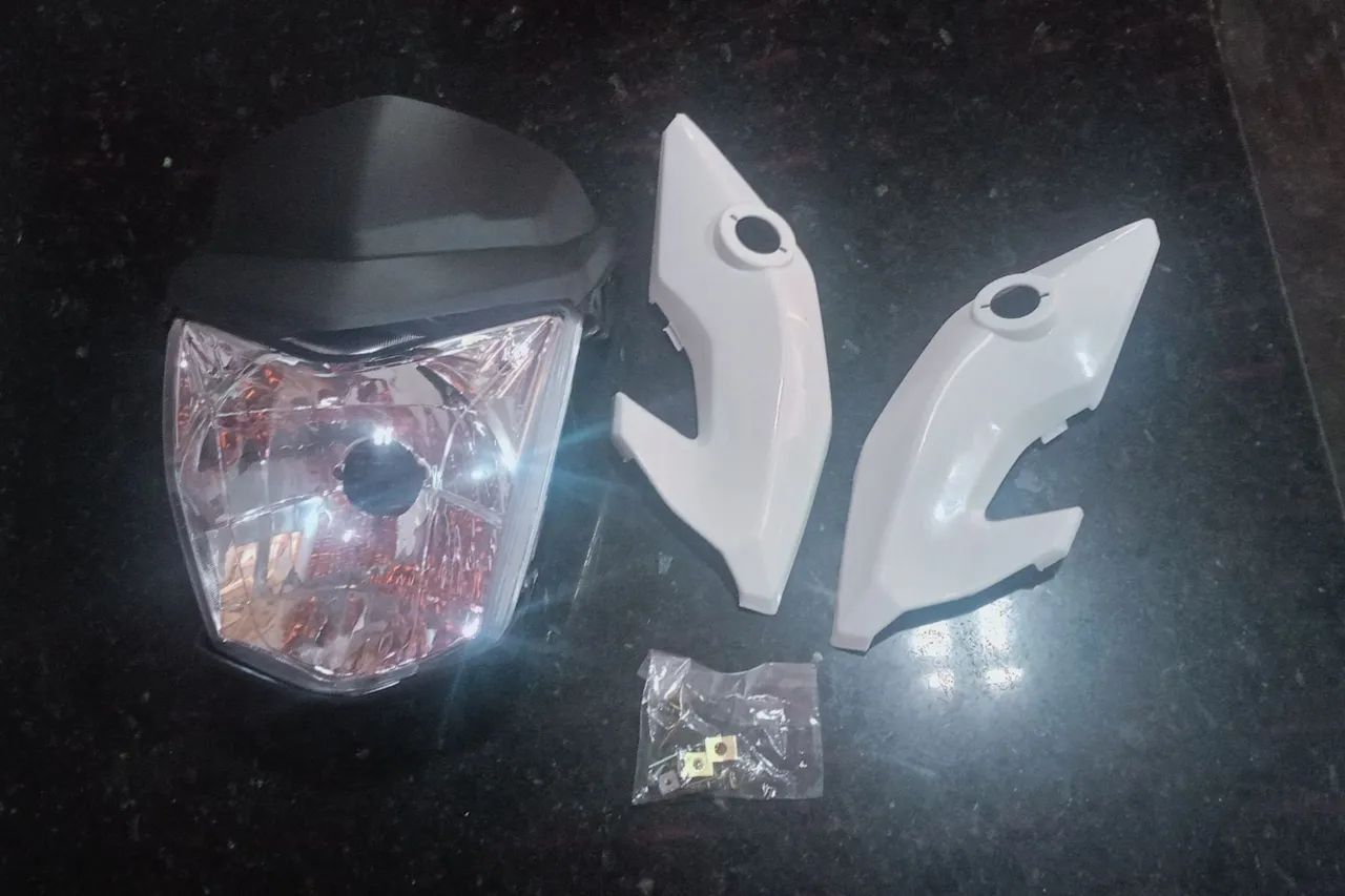 Farol moto carenagem frontal Titan 160 / Fan 150  - Foto 2
