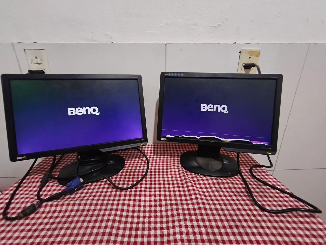 2 MONITORES BENQ G610HDA 