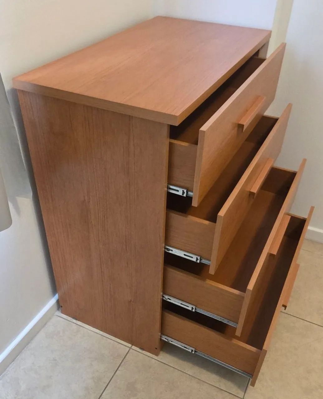 Cômoda MDF 4 gavetas - Foto 5