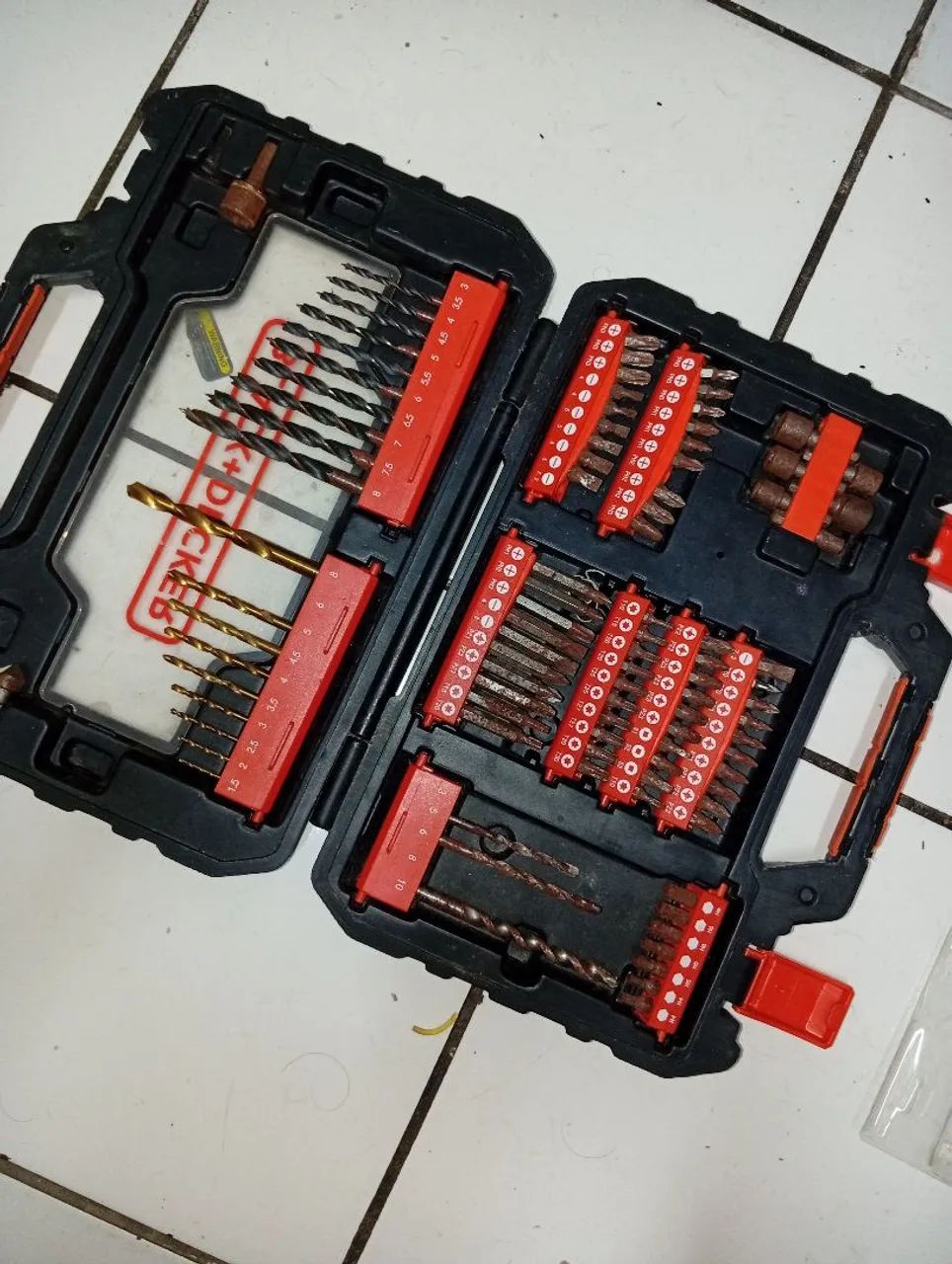 Jogo de Bits e Brocas A7230-XJ da Black+Decker - Foto 2