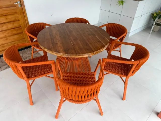 CONJUNTO MESA DE MADEIRA TECA E POLTRONAS HAVAI COM TRICO NO ENCOSTO - Foto 2