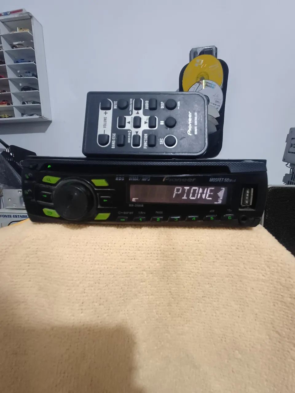 Pioneer Deh 2350ub ( COM BLUETOOTH NO AUXILIAR) - Foto 2