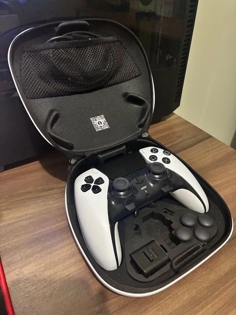 DUALSENSE EDGE COM CASE COMPLETA - PS5 - Foto 2