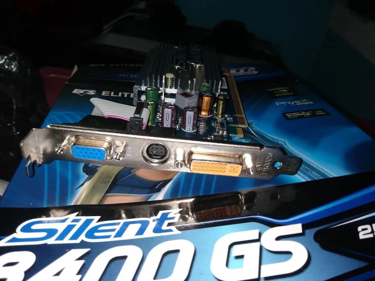 Placa de vídeo Silent 8400gs  - Foto 3