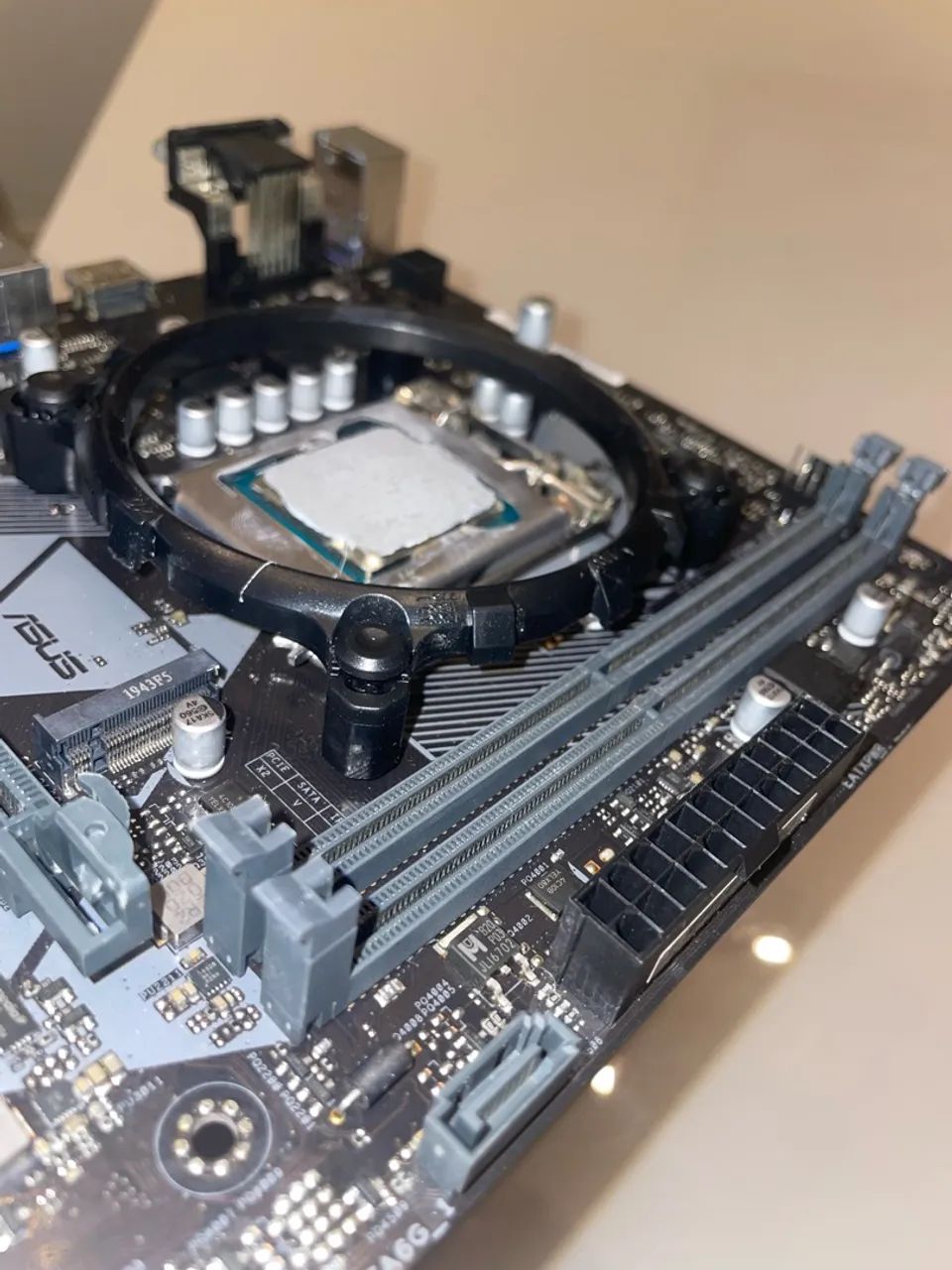 Kit i5 9400f + Placa mãe H310M - Foto 4