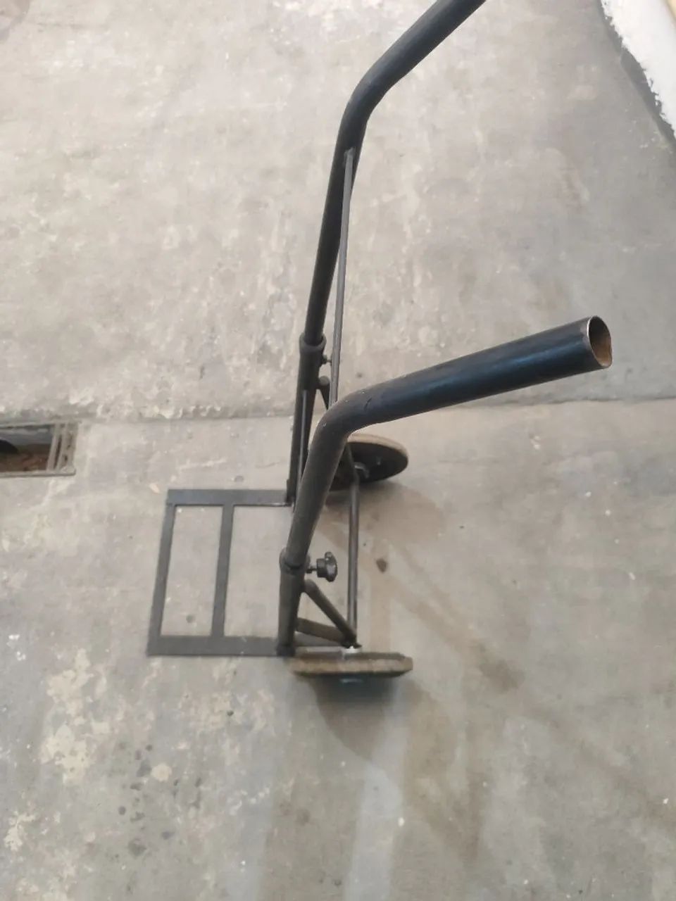 Vendo carrinho de entregas 