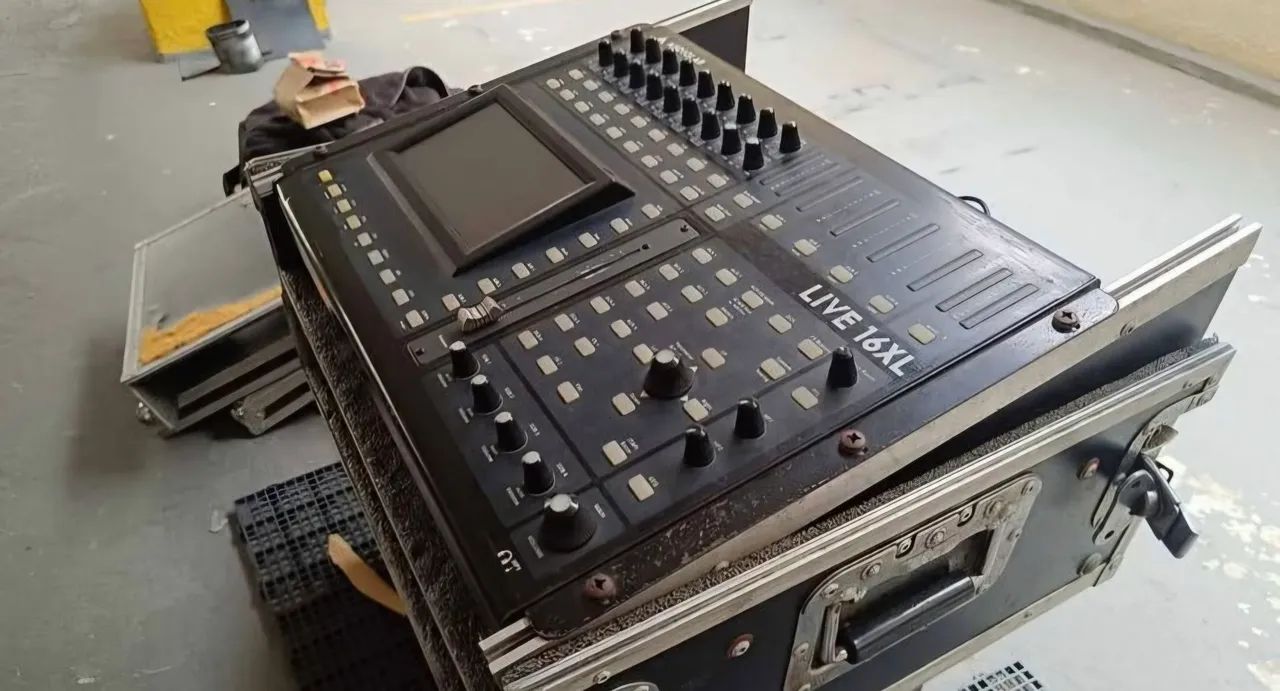 Mesa digital live 16xl - Foto 4