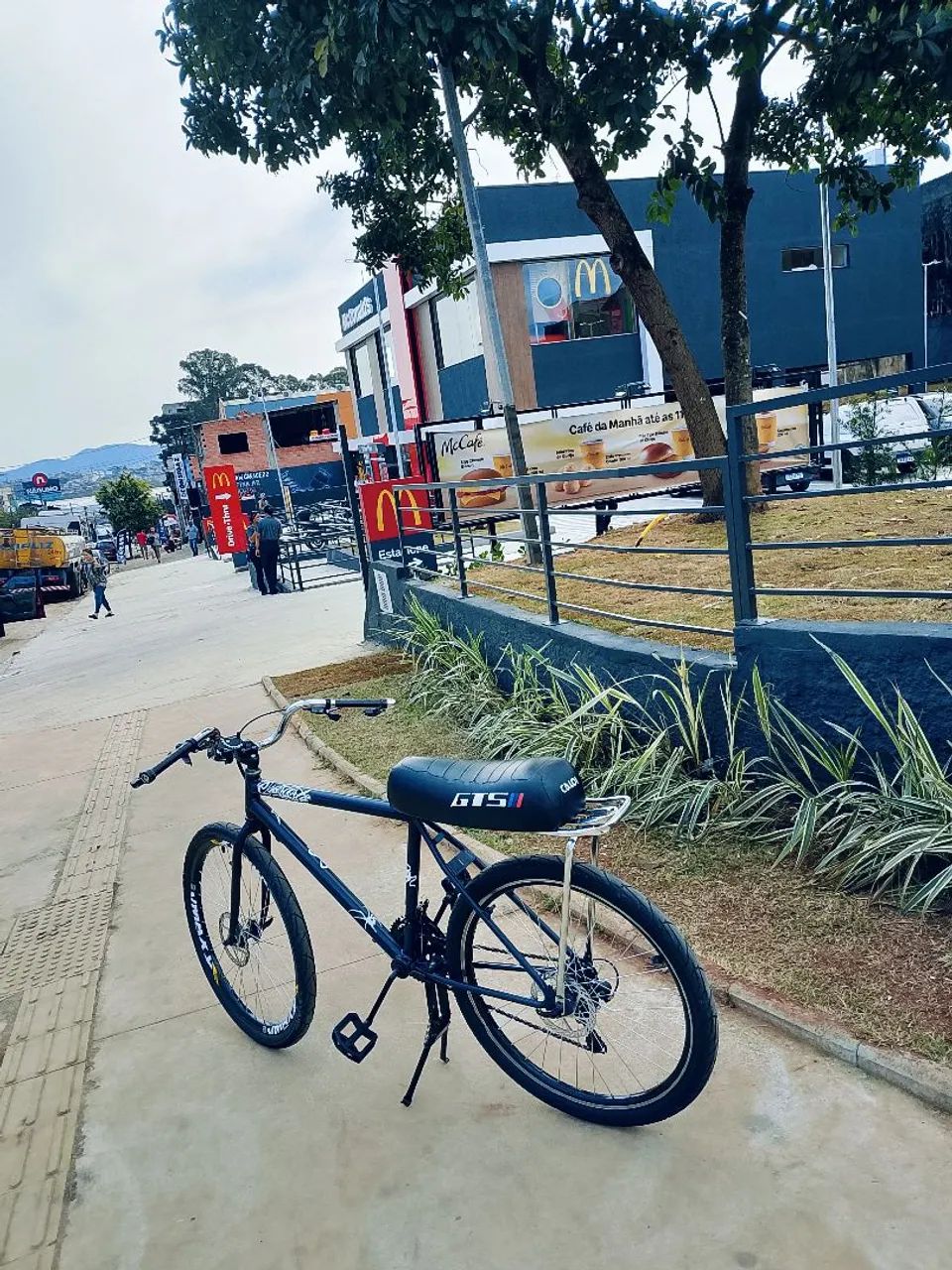 Bicicleta aro 26 montadinha recém montada - Foto 2
