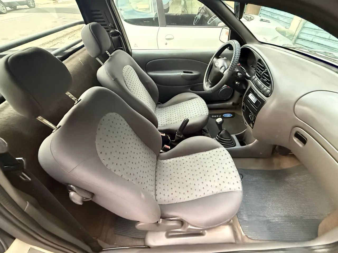 Ford Courier 1.6 L/ 1.6 Flex 2012 - Foto 5