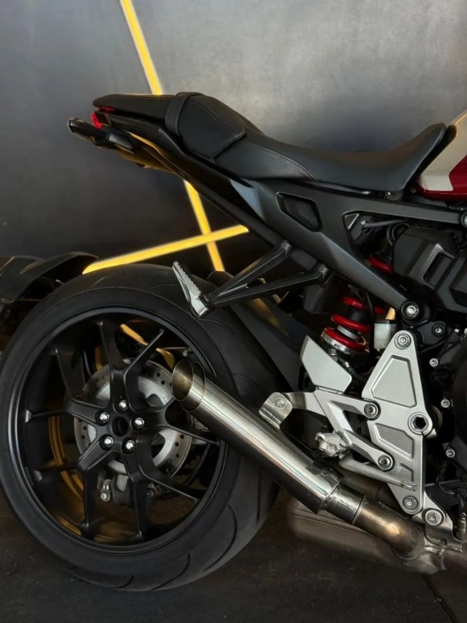 CB 1000 R 2019 - Foto 5
