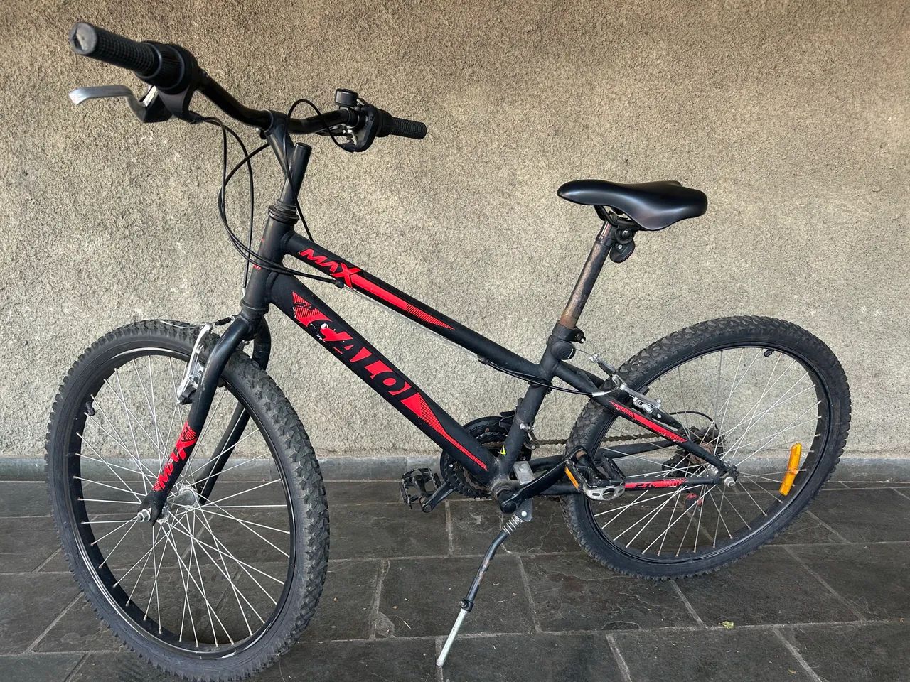 Bicicleta Caloi aro 24 de 21 marchas - Foto 2