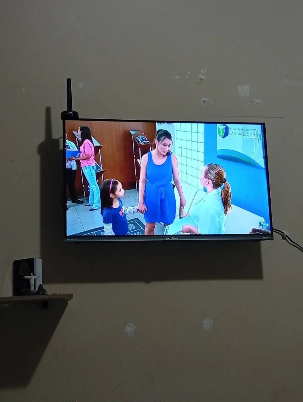 TV 32