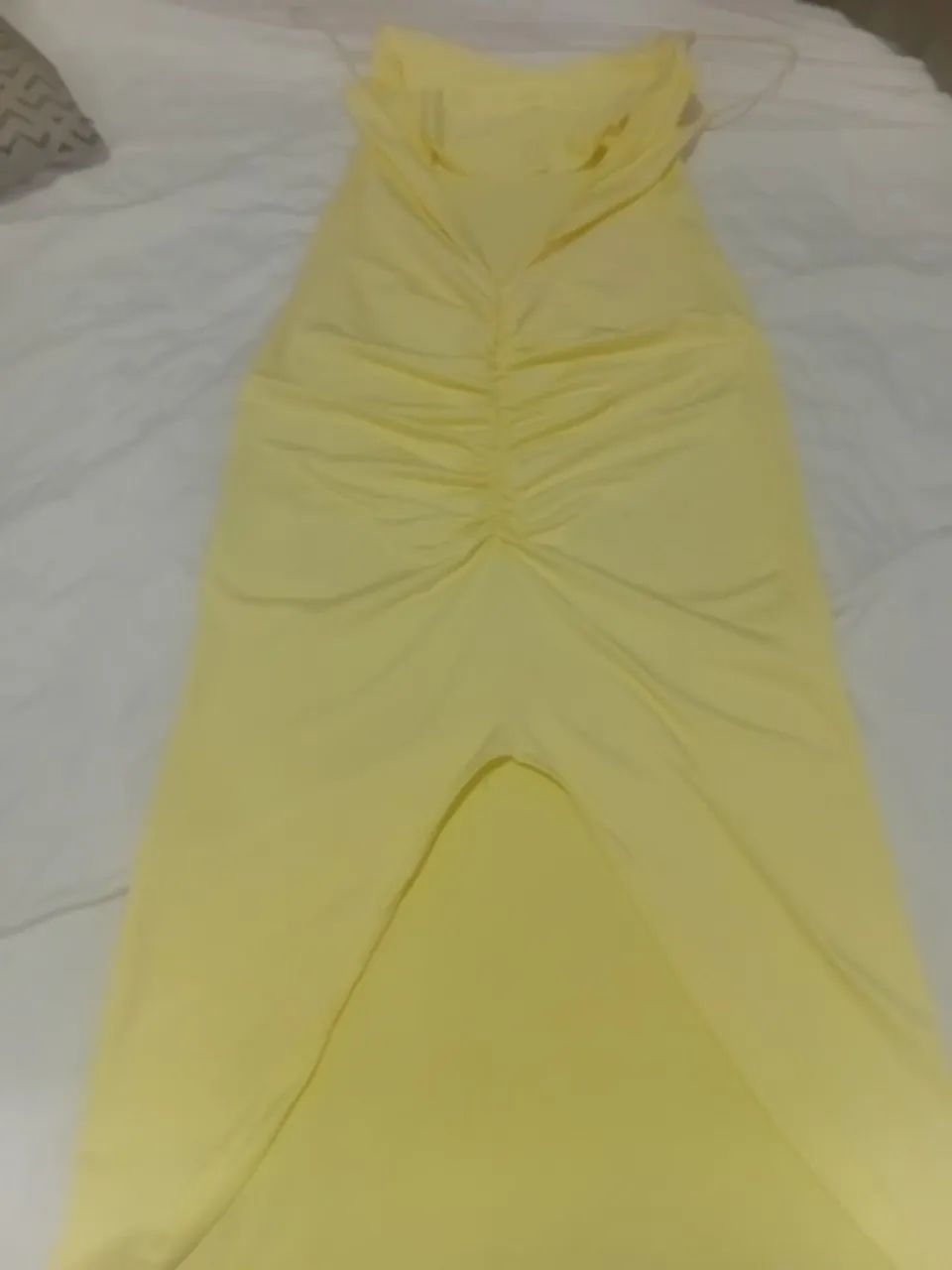 Vestido amarelo Novo