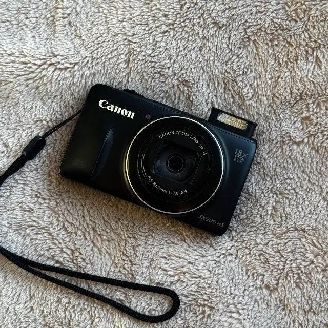 Câmera Canon SX600HS Powershot SX600 - Câmeras e Filmadoras