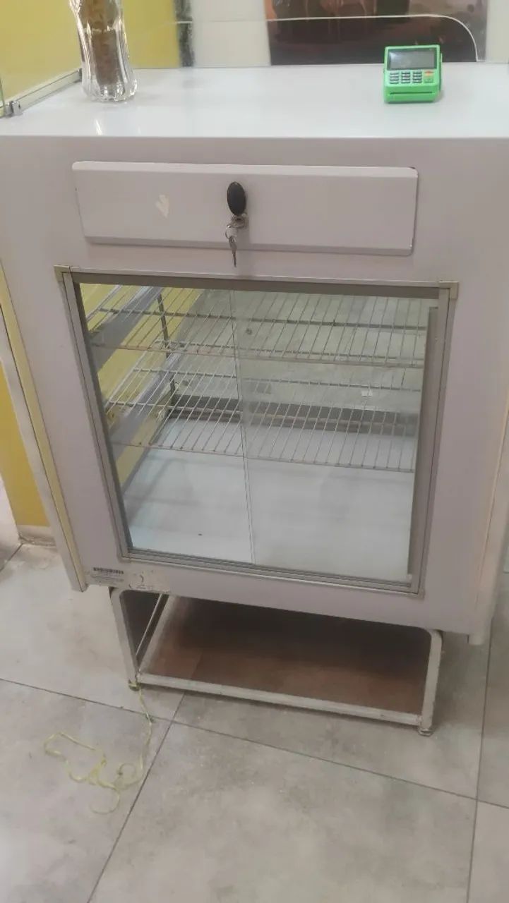 Balcão-Vitrine Expositor  - Foto 3