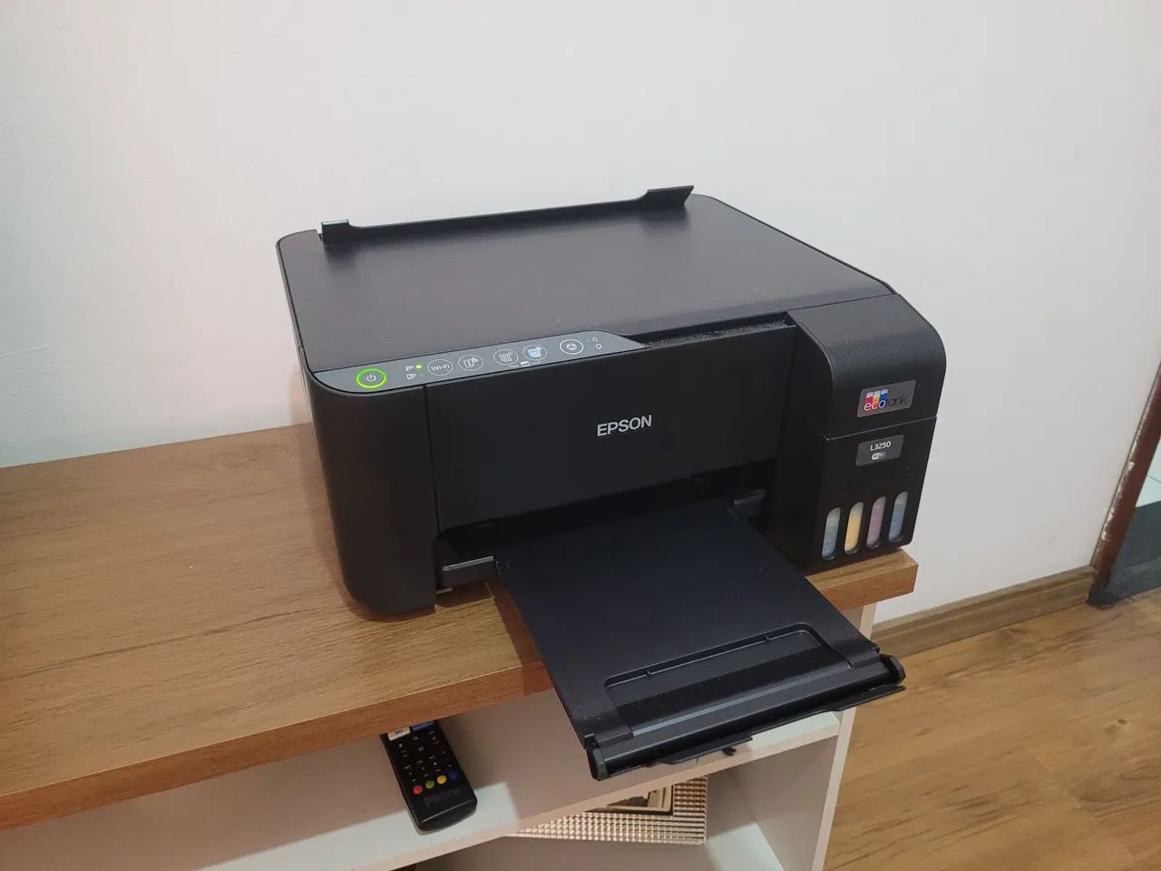 Impressora Epson L3250 com tinta sublimática - Foto 3