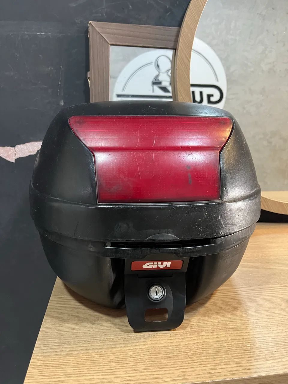 BAULETO GIVI COMPLETO, PRONTO PARA USO? - Foto 3