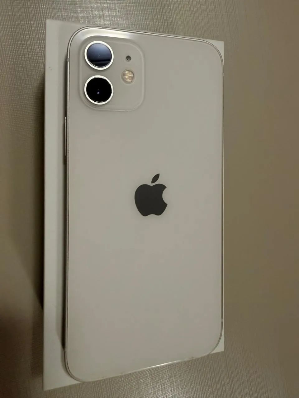 iPhone 12 - Foto 2