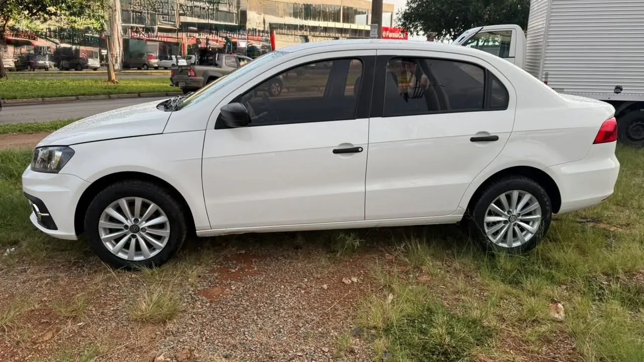 Volkswagen Voyage 1.0 FLEX 12V 4P 2017
