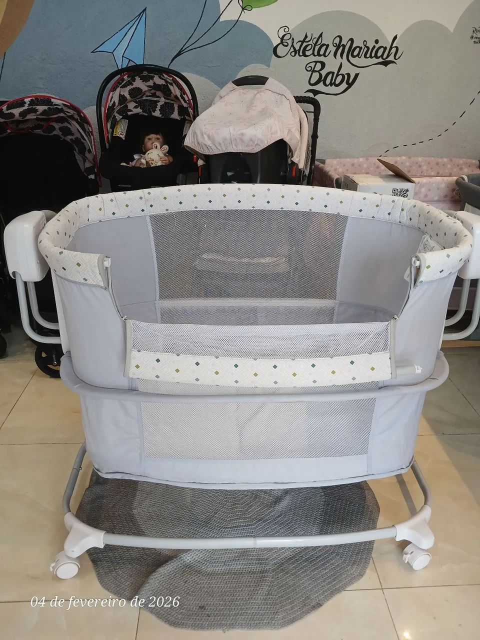 Berço Moisés importado, balança e toca canção de ninar  - Foto 4