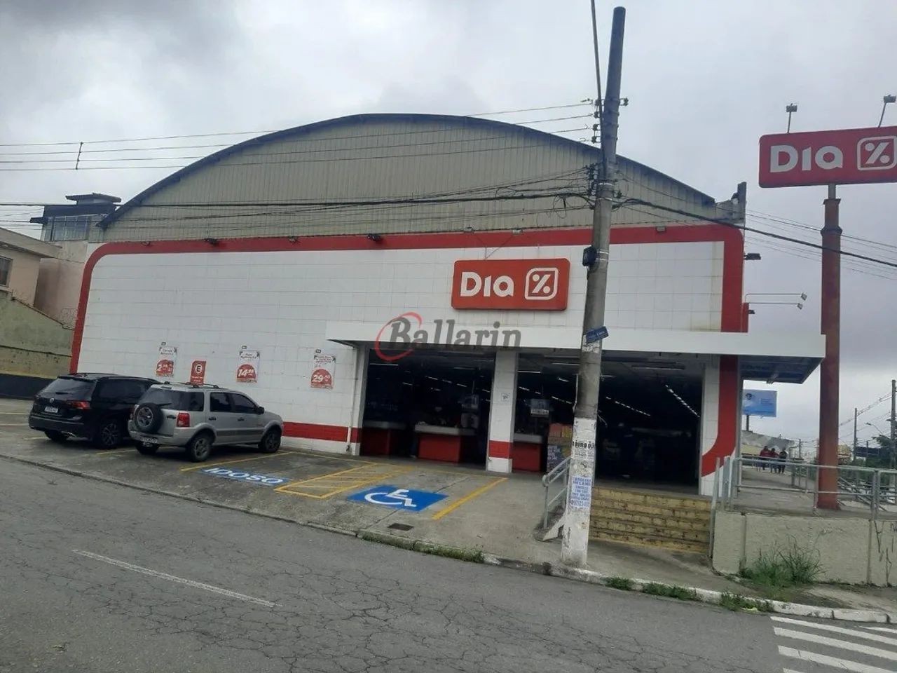 Galpão Industrial com Renda para Venda em Mauá