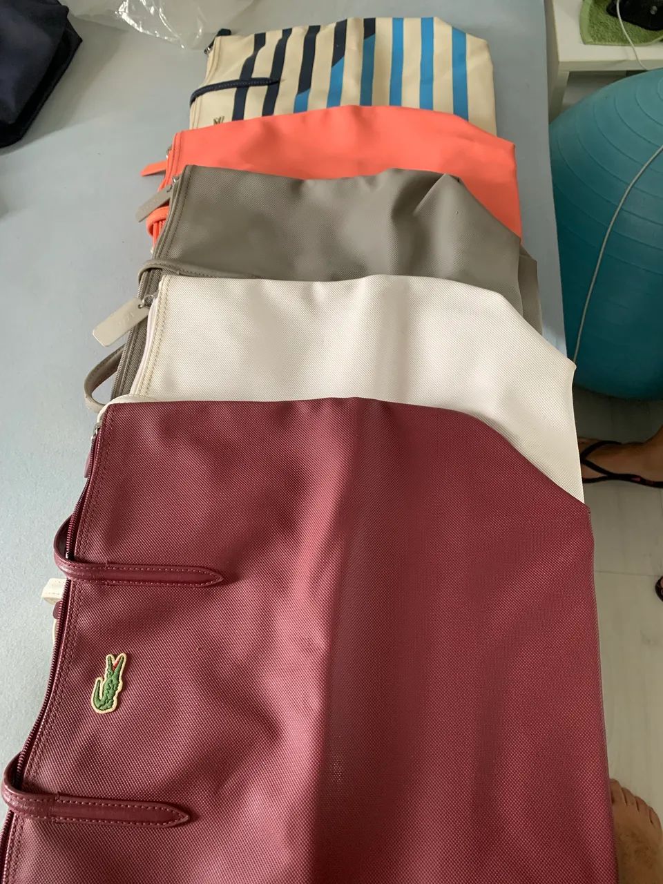 Bolsas Lacoste diversas cores e tamanhos  - Foto 2