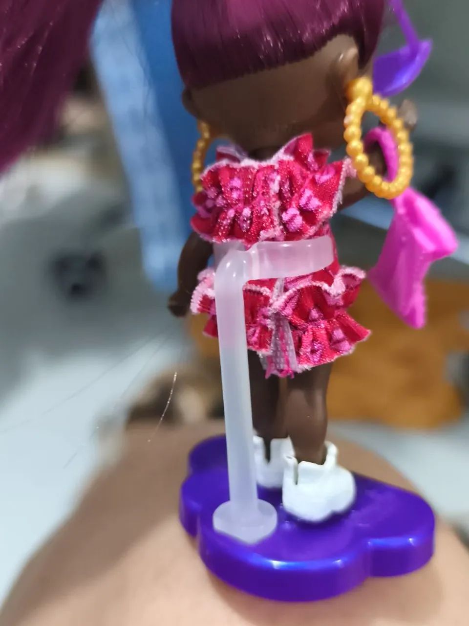 Barbie extra mini minis completa com suporte e acessorios - Foto 4