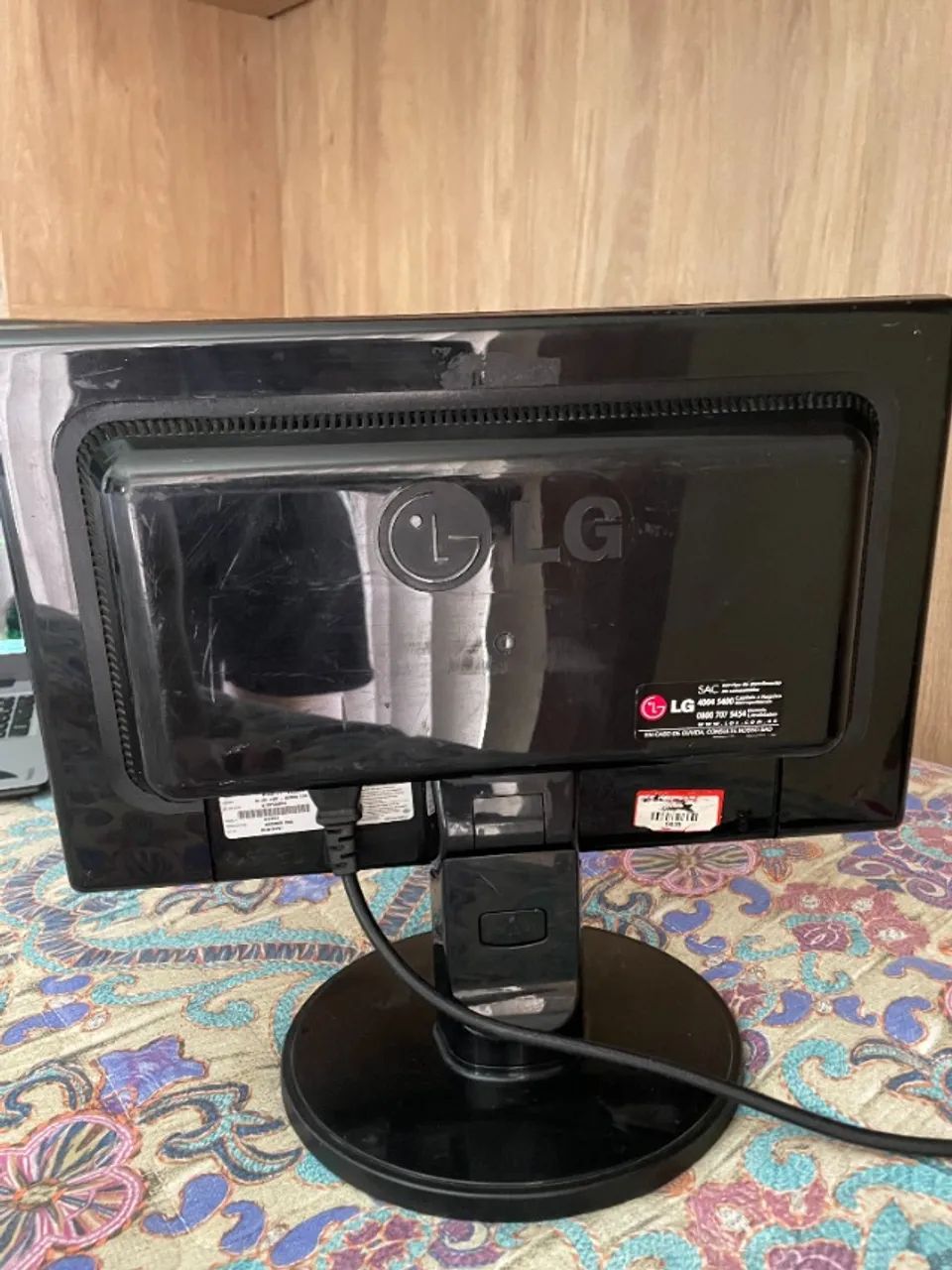 Monitor LG 16 Polegadas - Foto 3