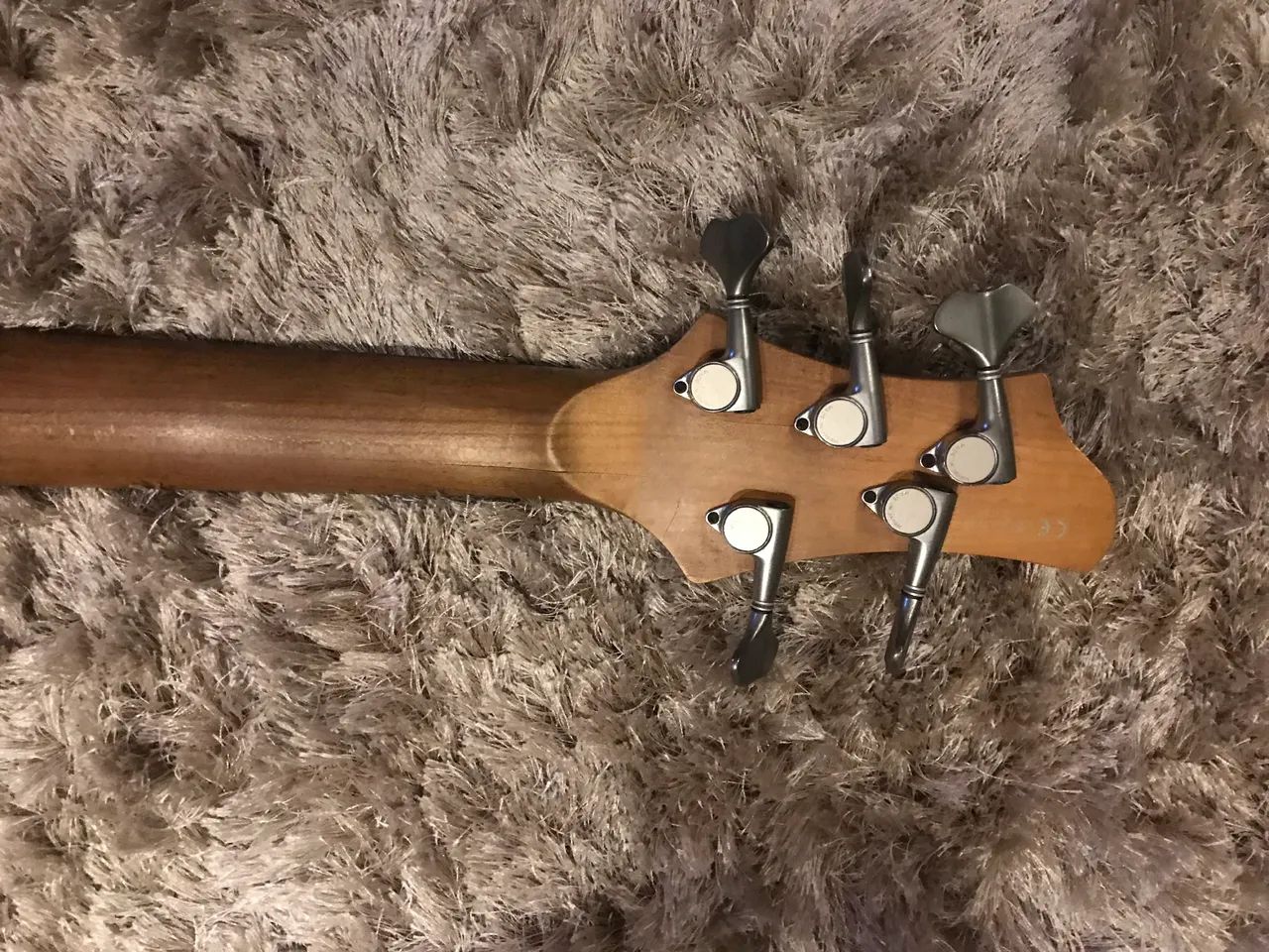 Baixo Ibanez Tbt japonês 5 cordas - Instrumentos musicais - Setor