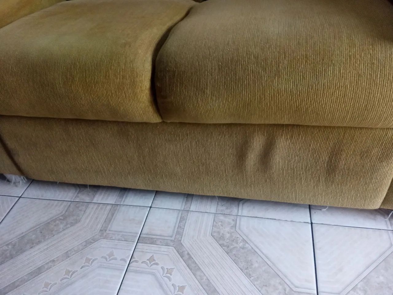 150 Beautiful Semi-new Sofa422081984673894402