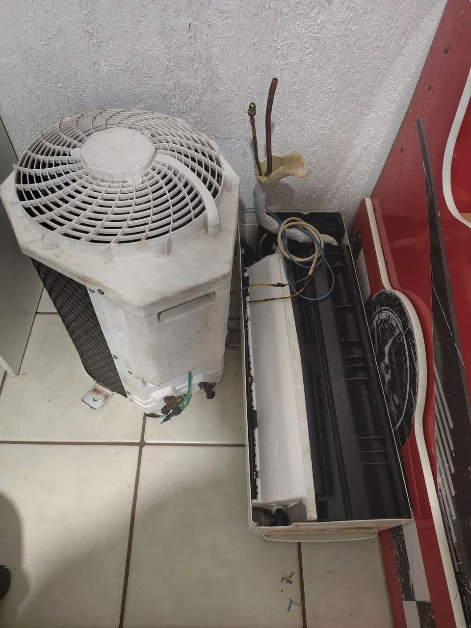 2 Centrais de Ar condicionado 