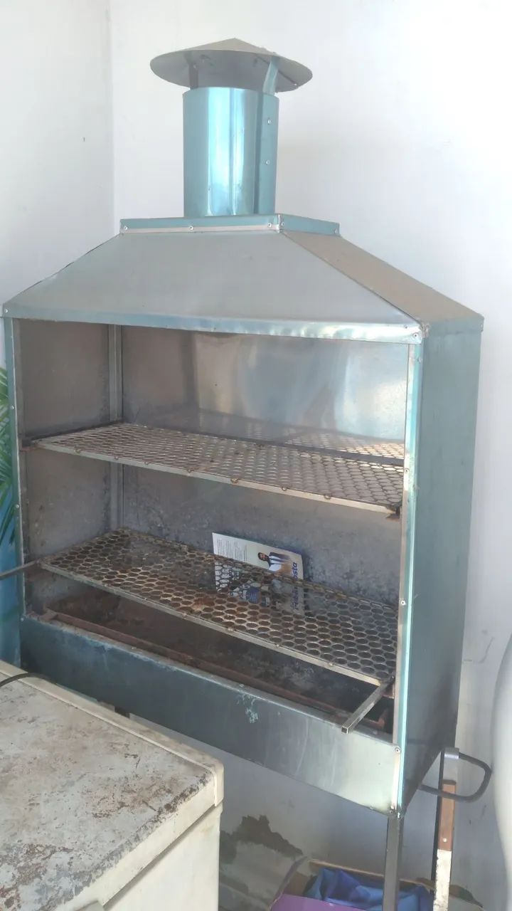 Churrasqueira inox 700
