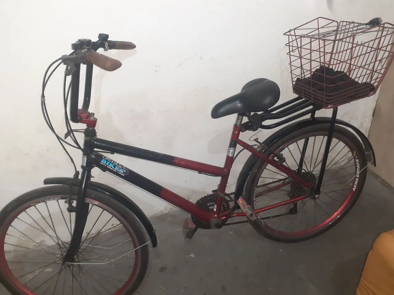 Bicicleta com cestinha