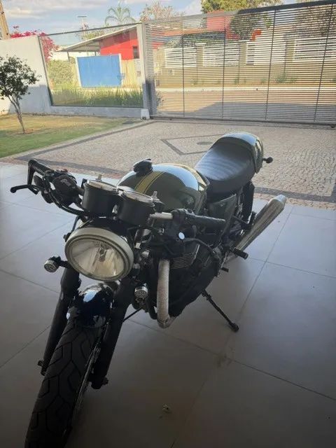 TRIUMPH THRUXTON Café Racer - Foto 5