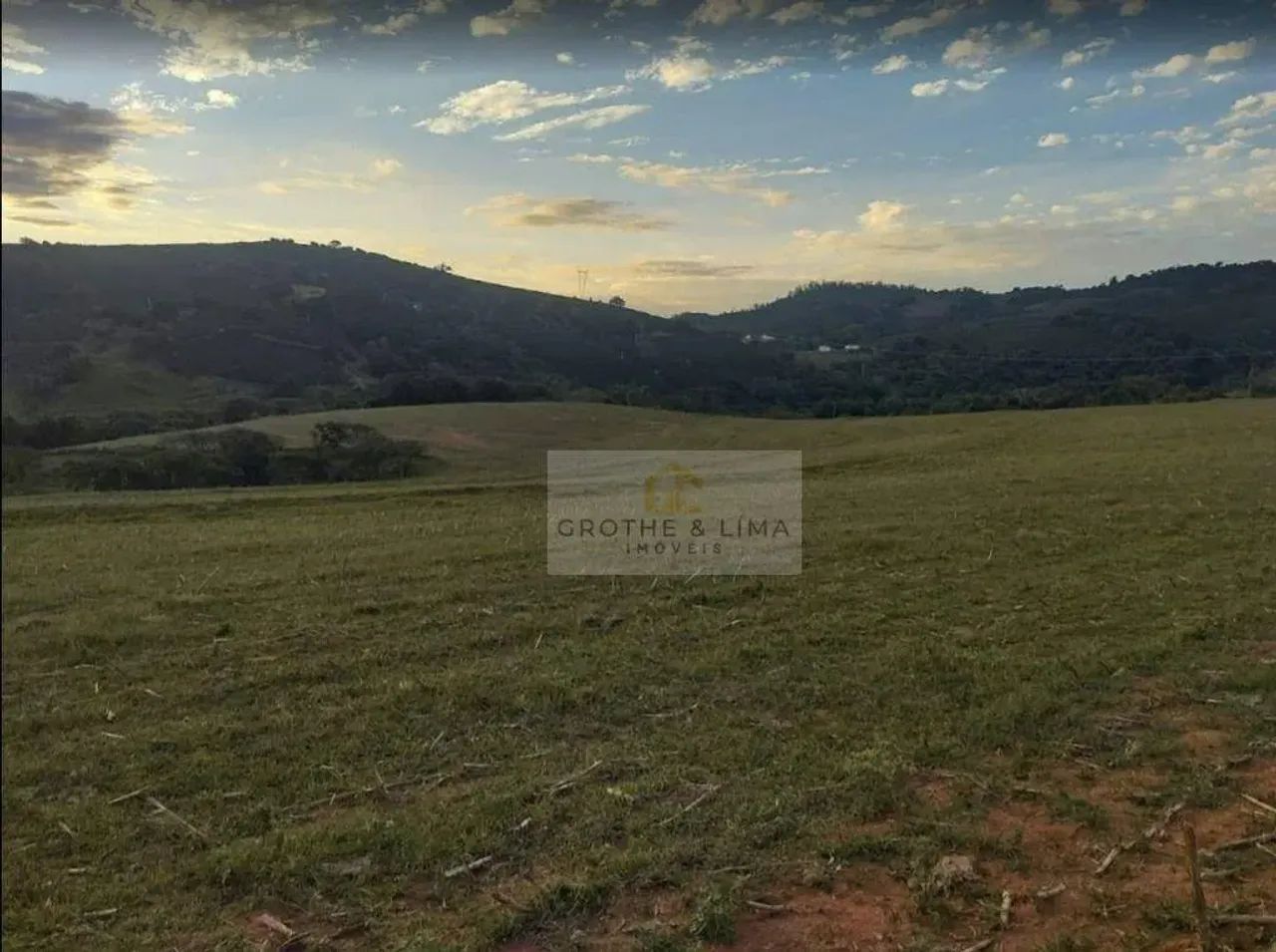 Fazenda à Venda 33 Alqueires