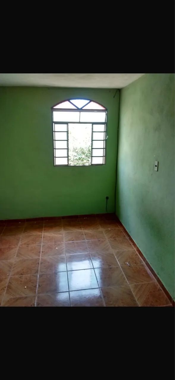 Casa de 8 cômodos OPORTUNIDADE  - Foto 2