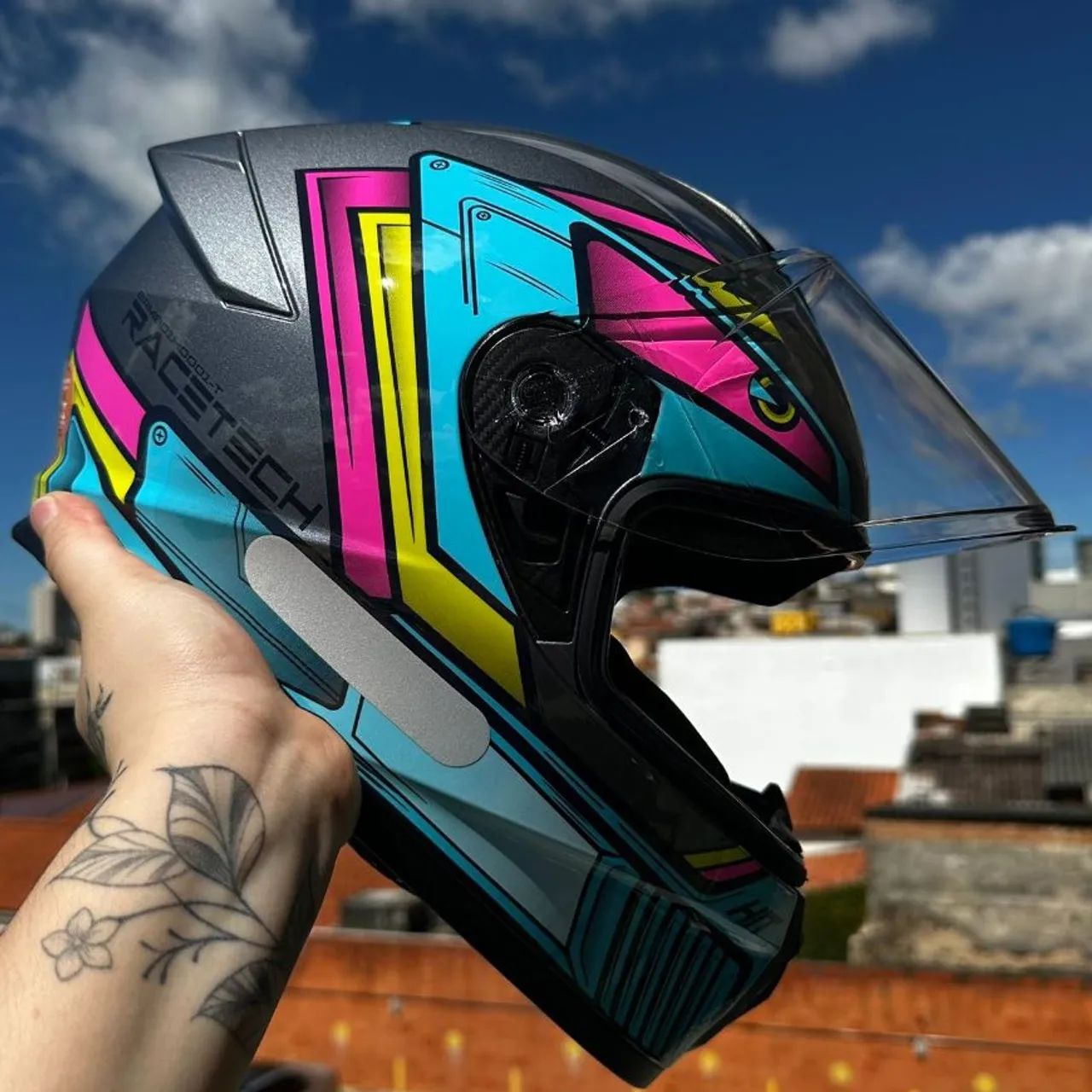 Capacete race tech 
