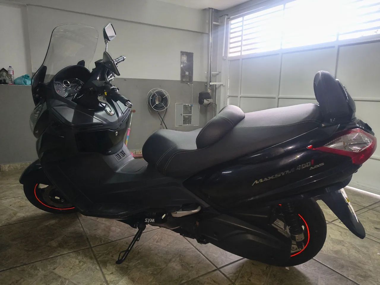 Dafra Maxsym 400i / Estado de Nova / Km original  - Foto 4
