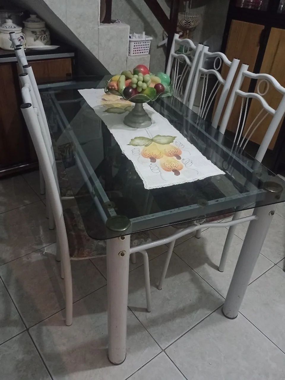 Mesa de vidro com 6 cadeiras  - Foto 3