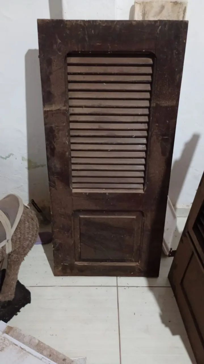  JANELA DE MADEIRA
