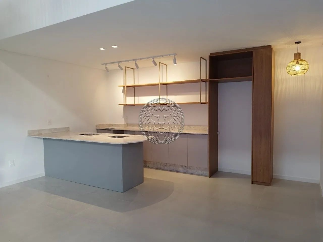 Loft para venda com 1 dormitório no Alto Ribeirão com 100 m² em Florianópolis - Foto 2