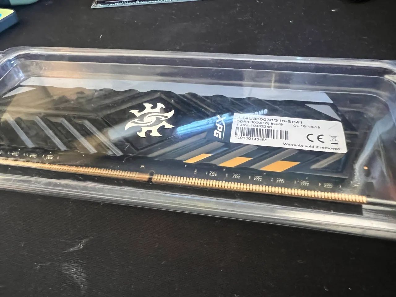 Memória RAM XPG 8 GB 3000 Mhz 