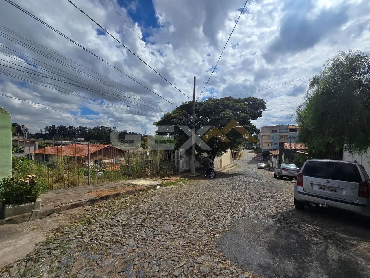 Lote à venda no bairro Interlagos com 360 m². - Foto 6