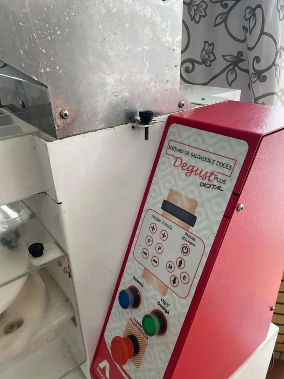 Máquina de salgados Degust plus - Foto 4